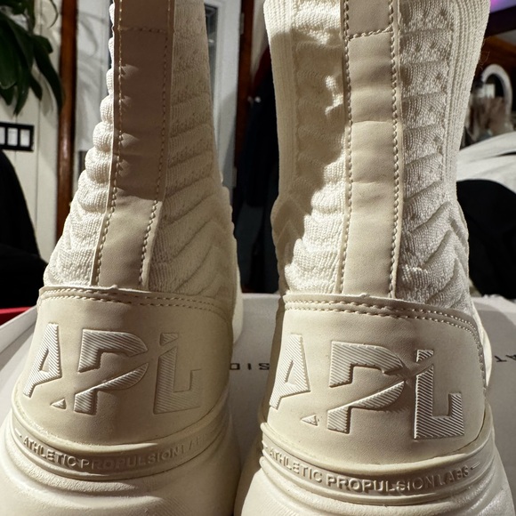 APL Women's Techloom Chelsea - Picture 4 of 9